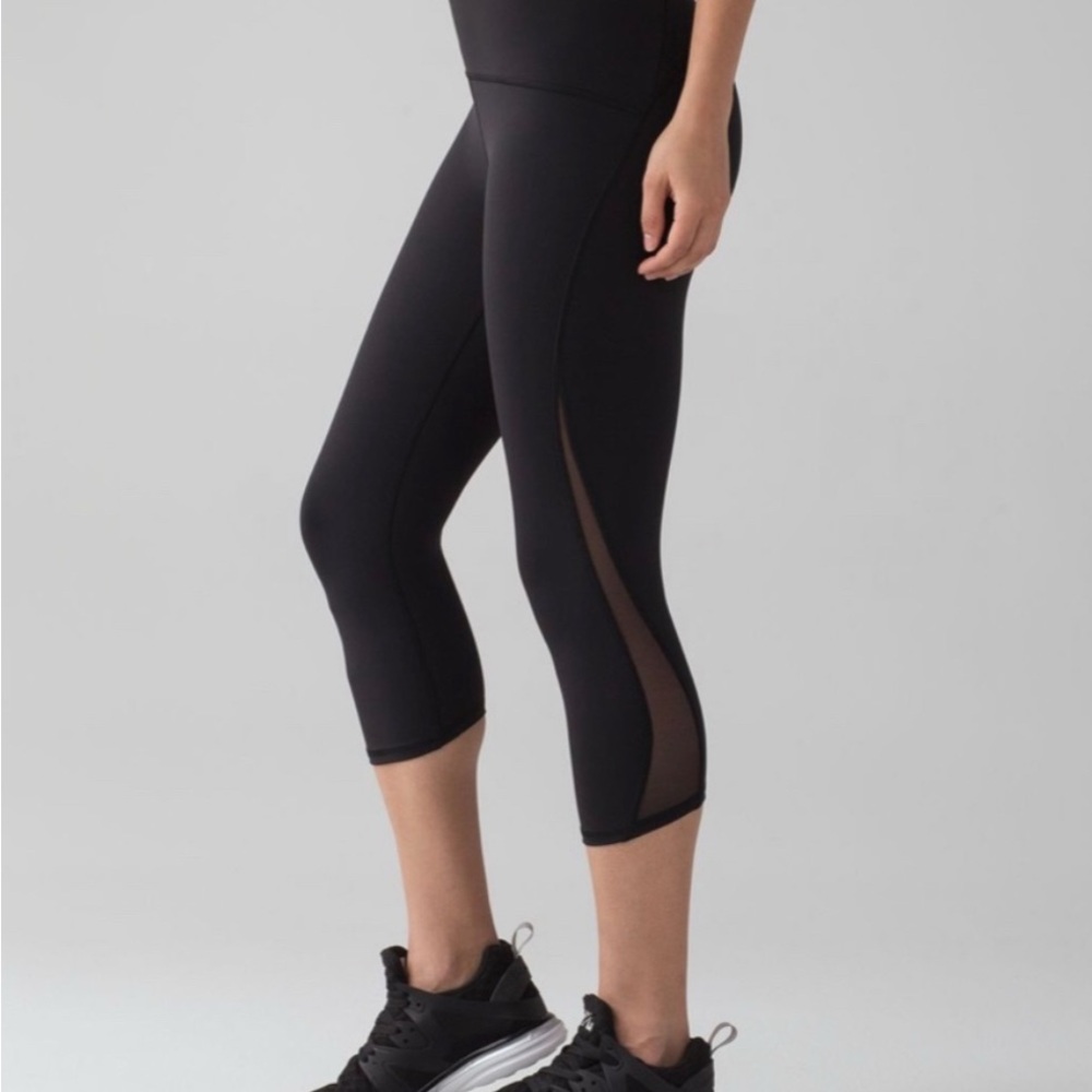Lululemon Train Times Crop 17” Leggings with Mesh Detail size 6